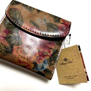 NWT Original PATRICIA NASH Reiti Kisslock Wallet Victorian Garden Floral Square